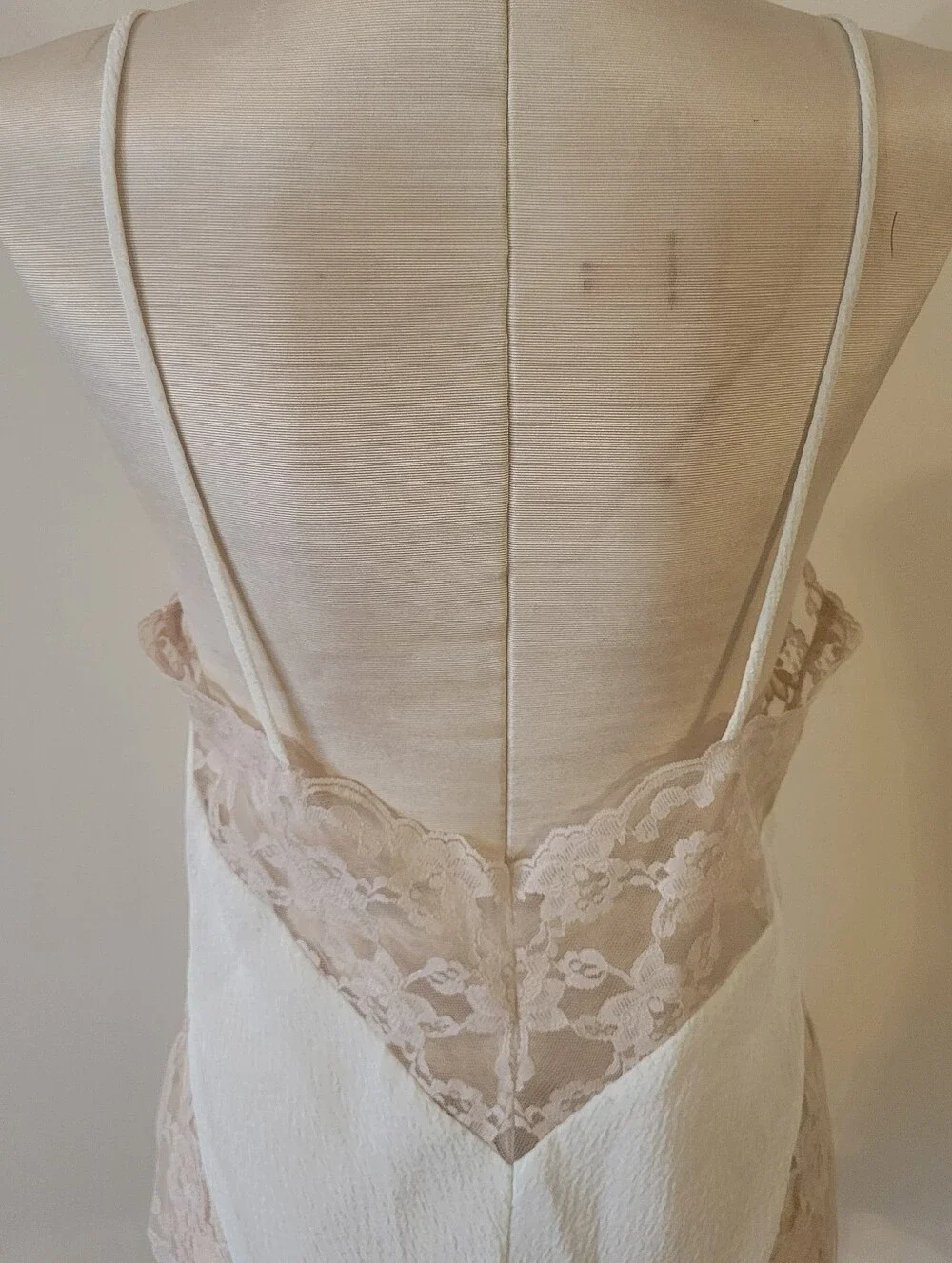 Vintage 80s 90s Victoria’s Secret Gold Label Ivory Lace Bodysuit Teddy Small S